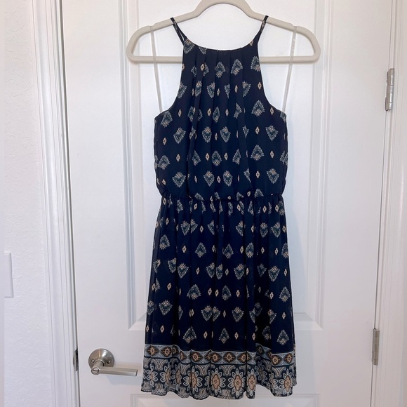NWT Francesca’s Navy Blue Halter Cinch Waist Mini Dress Size Small - Picture 4 of 17
